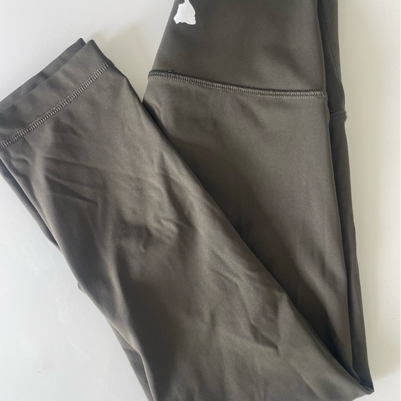 Olive Green Hawaii Islands RARE Wunder Under Lululemon Leggings Aloha - Picture 2 of 5